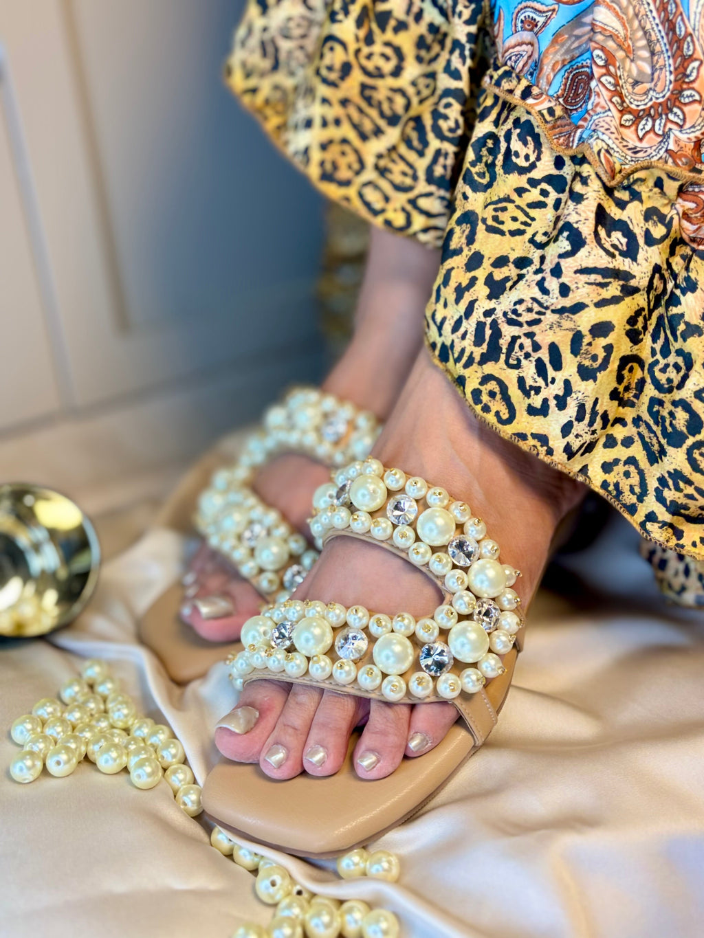 Noor Pearl Diamond Flats Sandal Stories